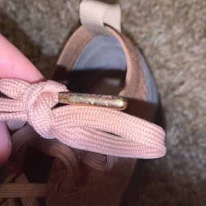 Rose gold Nike VaporMax Flyknit 2